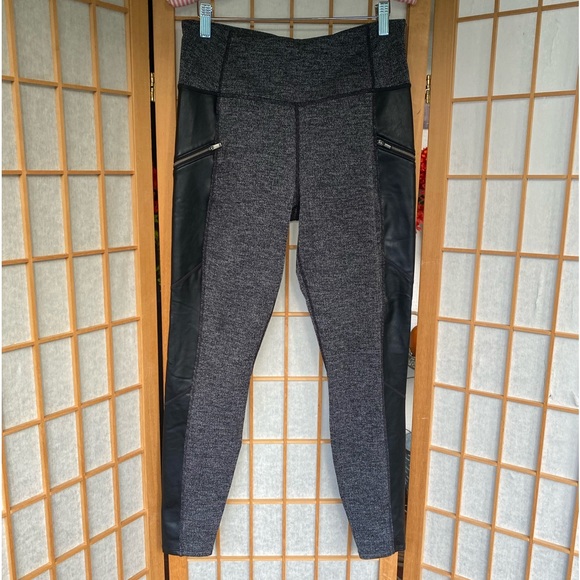 Athleta Herringbone Luxe Metro Drifter Leggings Faux Leather Accents SZ M - Picture 2 of 13